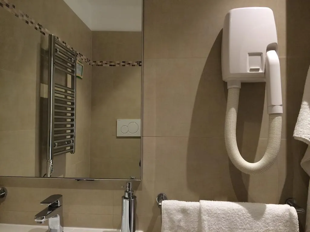 Guest house Enjoy Milano Hotel